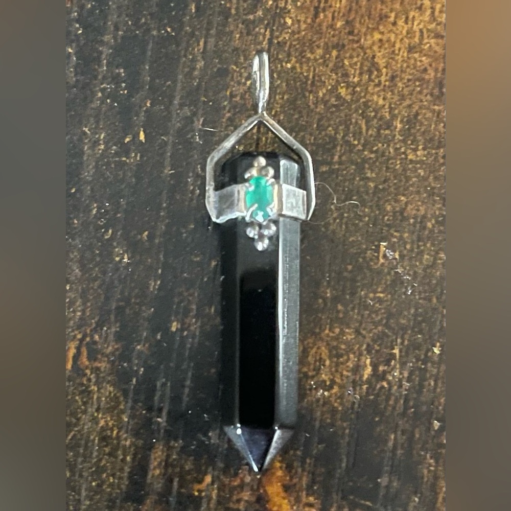 Onyx Pendant With Green Gem